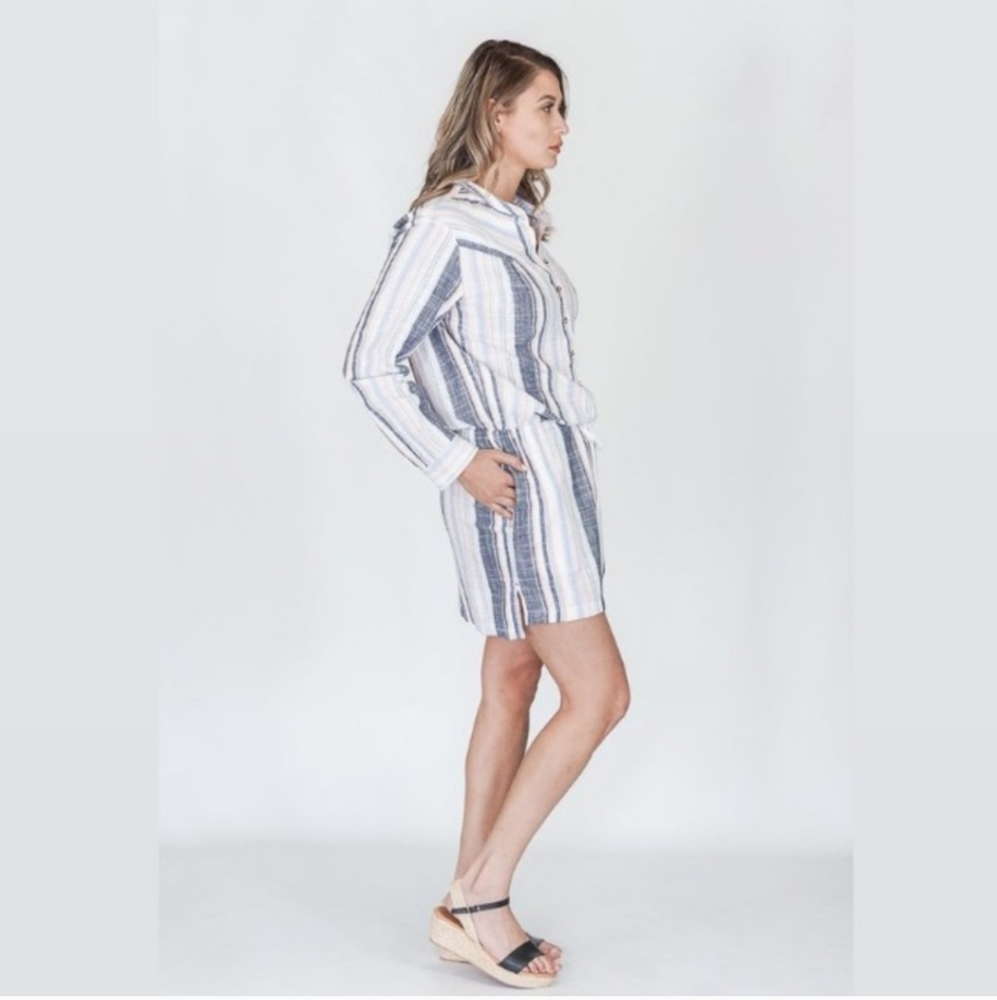 💥SALE💥XIRENA Emersyn Multi Striped Dress - Picture 2 of 11